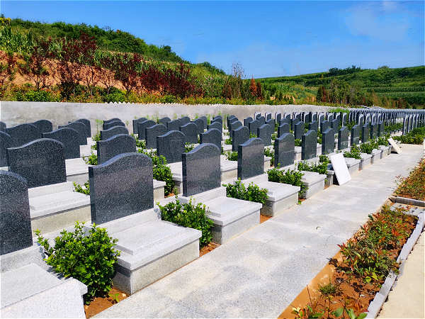 洛阳一块墓地多少钱？最低价最便宜的墓地多少钱？