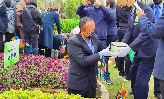 2023年在洛阳仙鹤陵园举办的公益树葬
