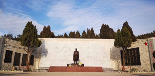 郭兴司令员纪念碑