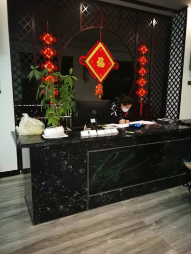 洛阳仙鹤陵园假期值班